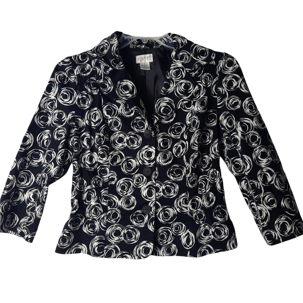 Allison Taylor Black and White Swirl print jacket